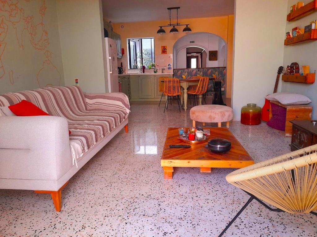 Posezení v ubytování Boho Hostel