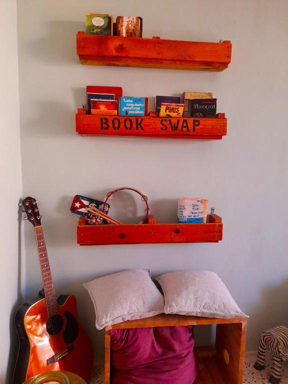 Postel nebo postele na pokoji v ubytování Boho Hostel