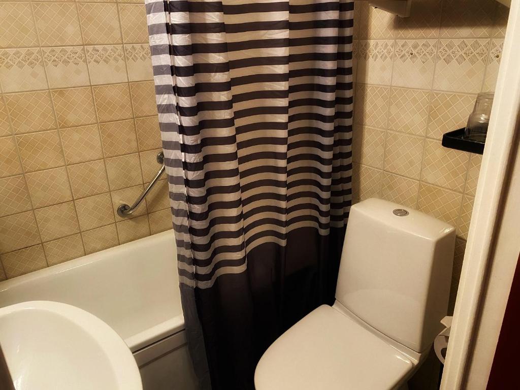 Koupelna v ubytování Hotel Örgryte