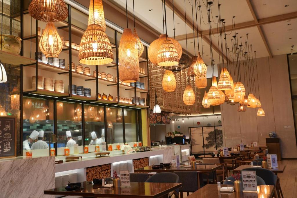 Restaurace v ubytování Shangri-La Putian