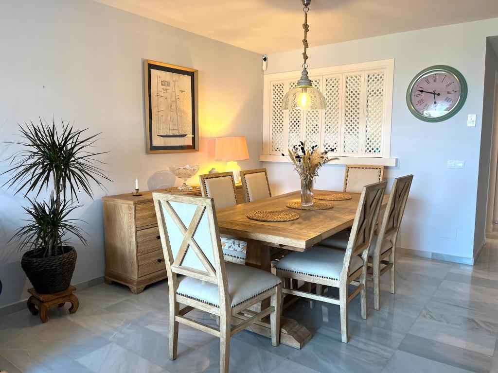 Zdjęcie z galerii obiektu Apartamento Marina del Este w mieście La Herradura