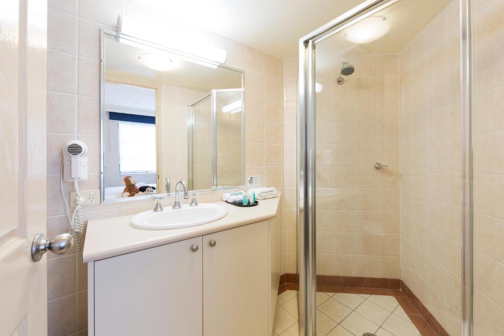 Canberra Parklands Central Apartment Hotel Official - Resim 41