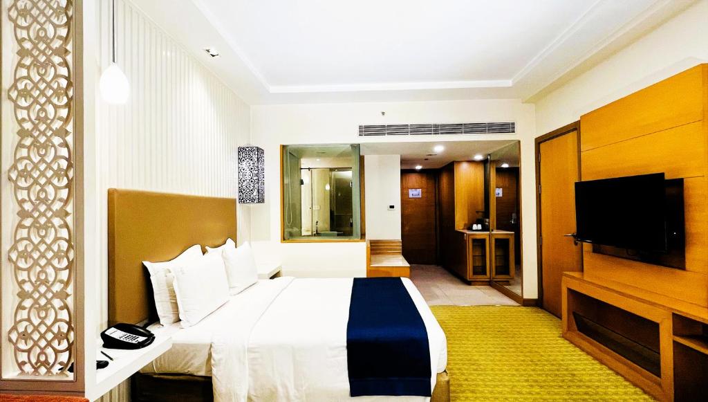 Holiday Inn Amritsar Ranjit Avenue by IHG photo