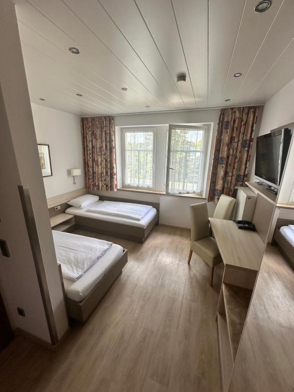 Hotel Goldenes Fass in Rothenburg ob der Tauber - Chambre Double Ou Lits Jumeaux Avec Douche