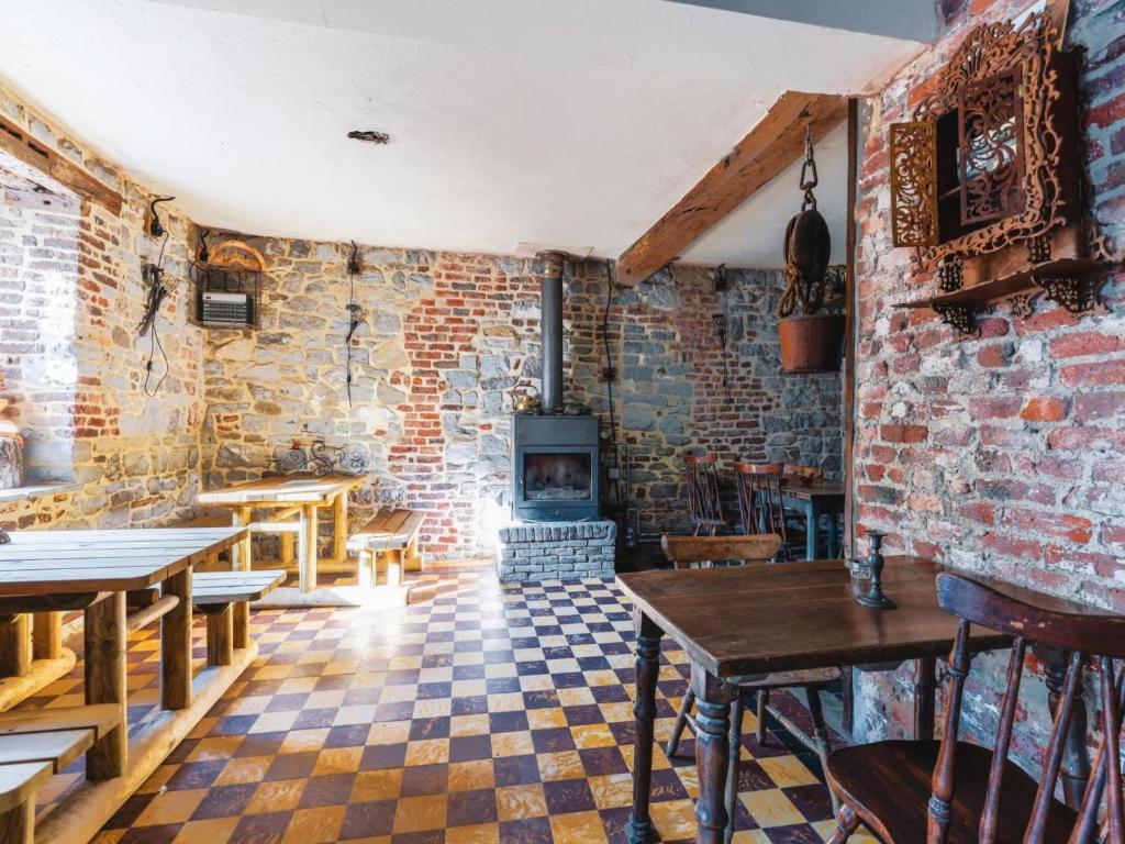 Posezení v ubytování Apartment in Aywaille near Remouchamps Caves