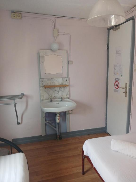 Hotel Tamara - Resim 15