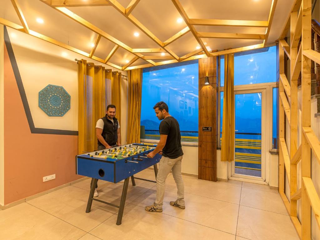 Fotografie z fotogalerie ubytování The Hosteller Kufri, Shimla v destinaci Kufri