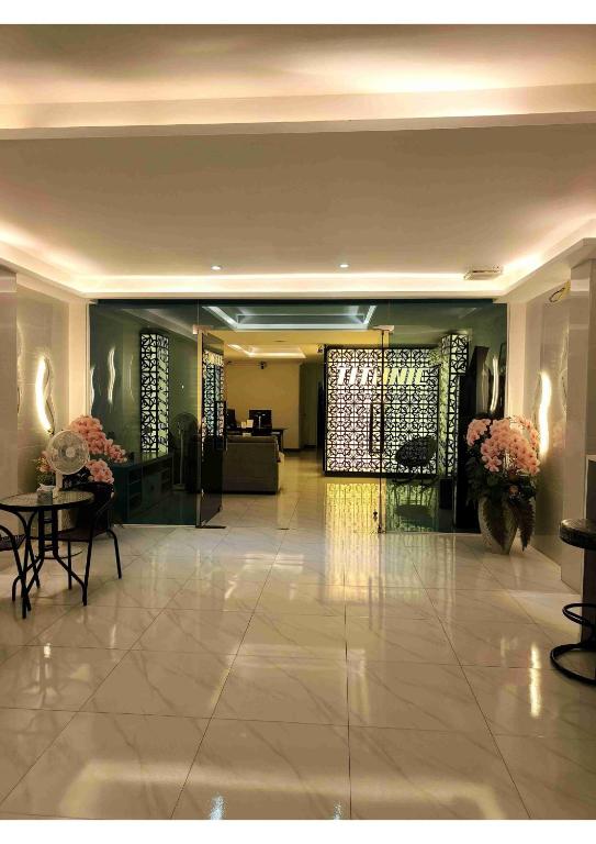 Titanic Residence-7 minute walk to the Beach - Resim 5