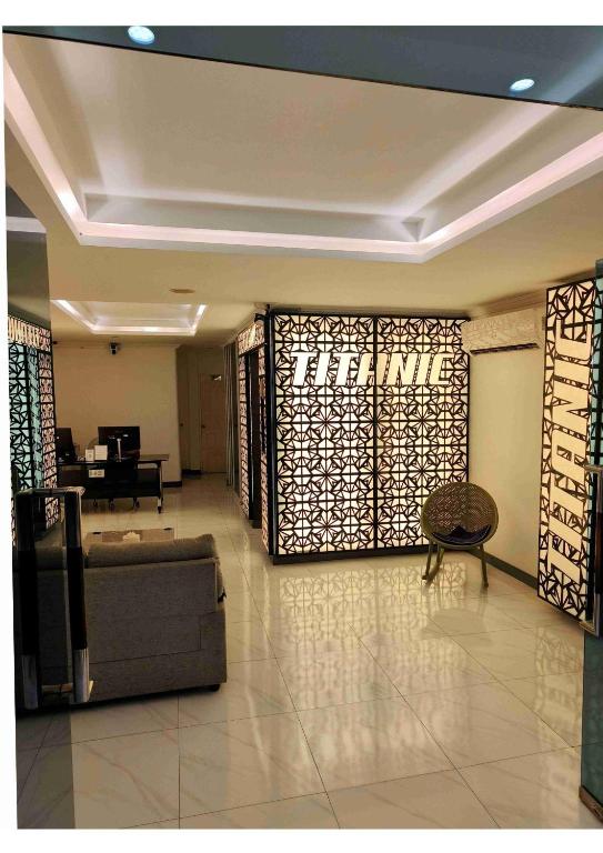 Titanic Residence-7 minute walk to the Beach - Resim 14