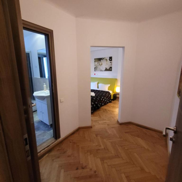 Central 2 Budget Accomodation - Resim 5