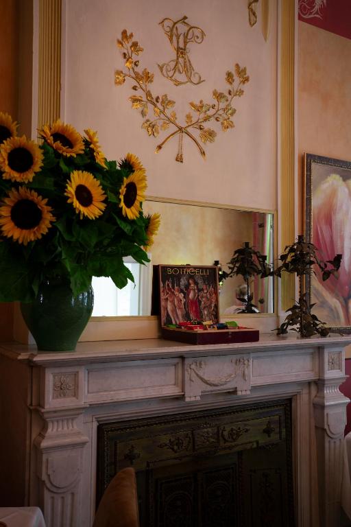 Hotel Botticelli - Resim 20