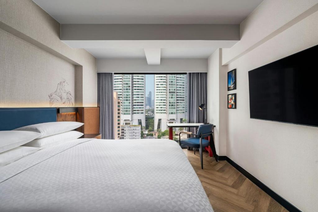 Four Points by Sheraton Bangkok, Sukhumvit 22 - 8