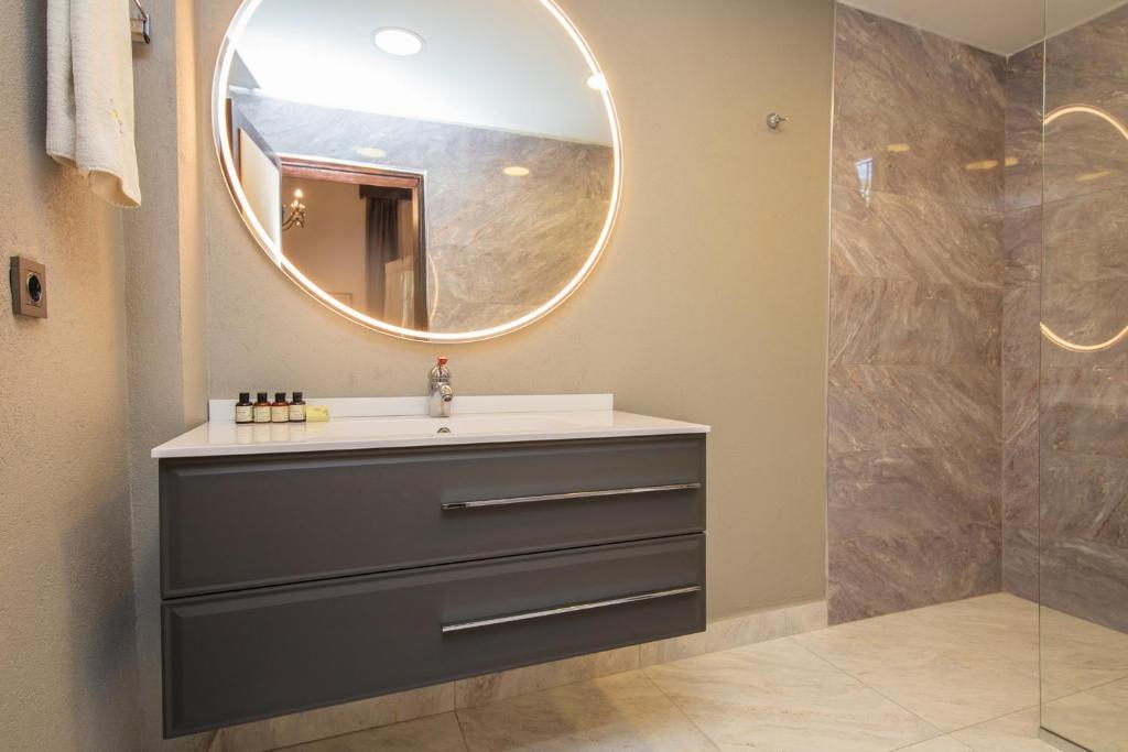 Layla Gocek Adults only - 12