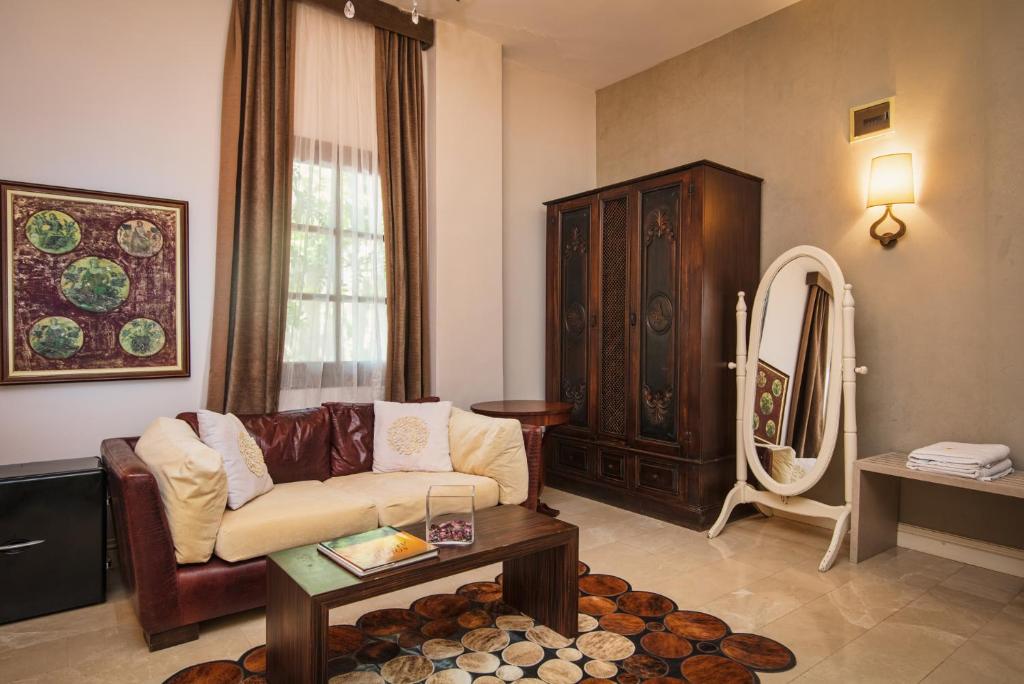 Layla Gocek Adults only - 13