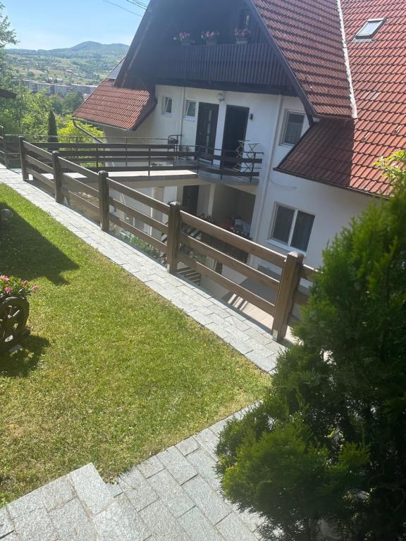 Budova, kde se ubytování v soukromí nachází