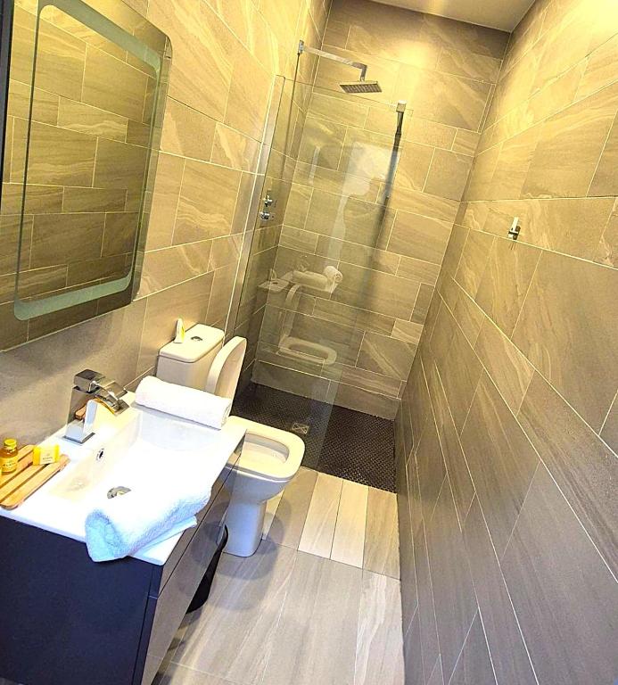 Hotel 105 - Resim 40