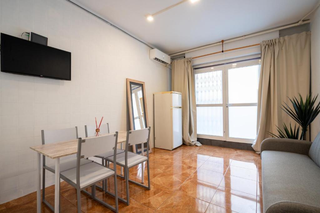 Loft Economico Cerca del Centro 1 Domitorio y Sofa cama 4pax AC