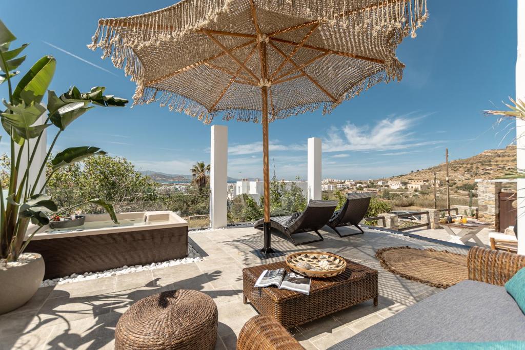 Istumisnurk majutusasutuses Mythodea Luxury Villa