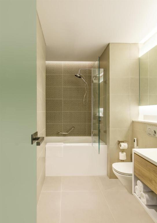 Vannituba majutusasutuses Hyatt Centric Soalteemode Kathmandu