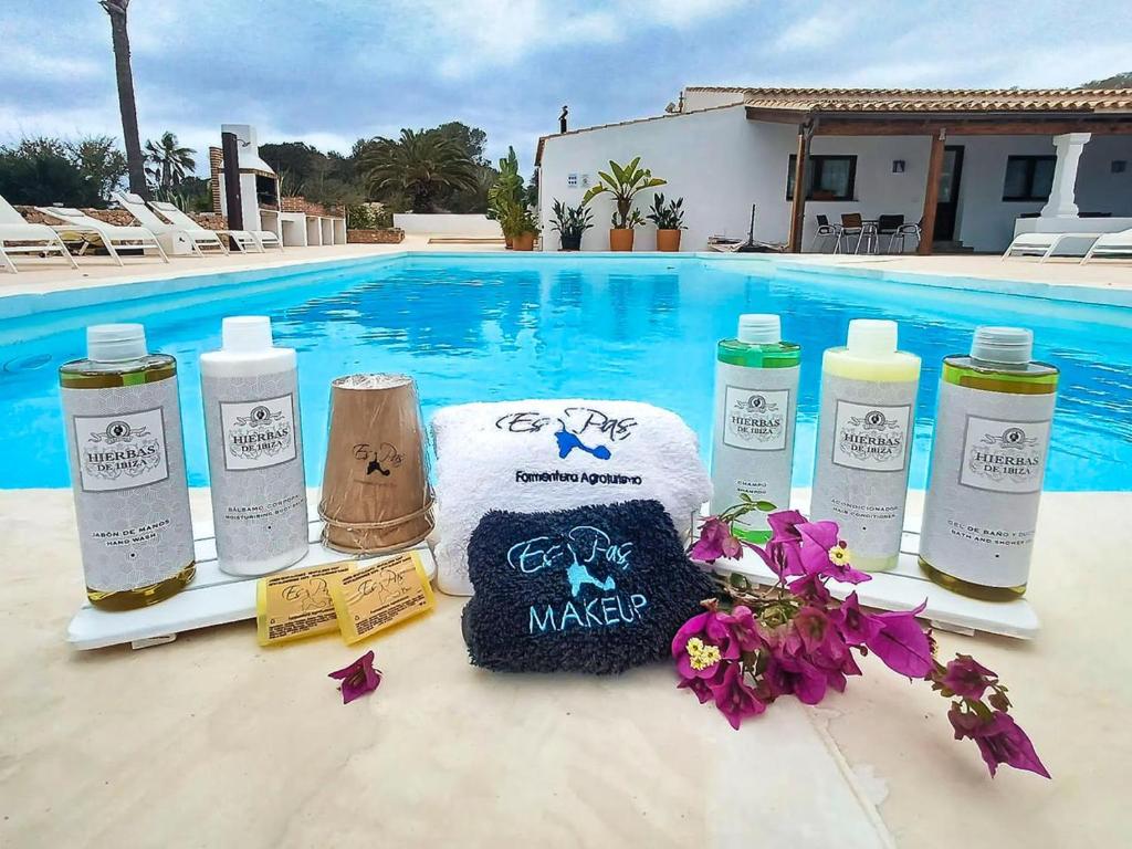 The swimming pool at or close to Es Pas Formentera Agroturismo