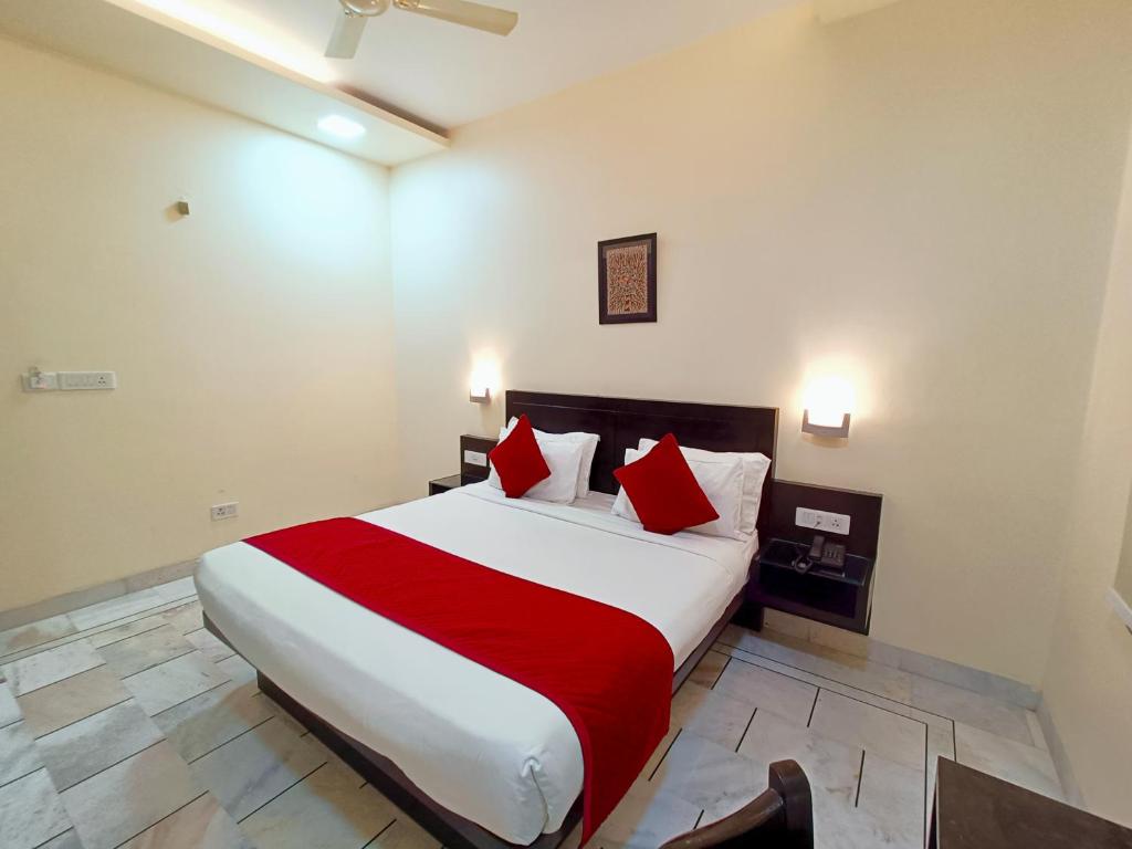 Postel nebo postele na pokoji v ubytování Hotel Sun Grand