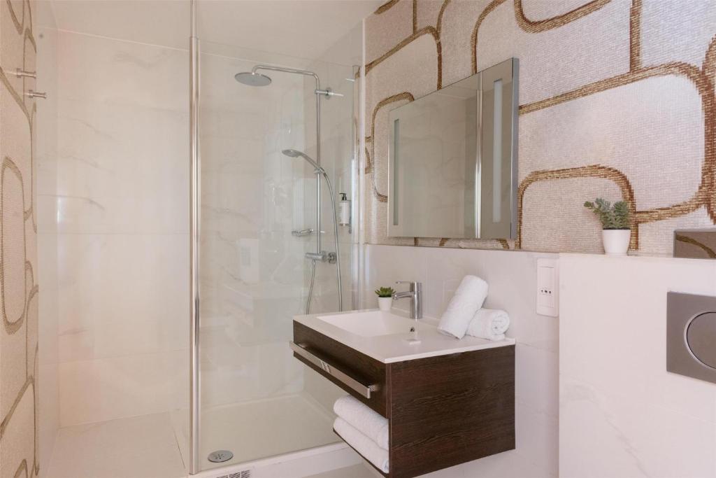 Best Western Ronceray Opéra - Resim 29