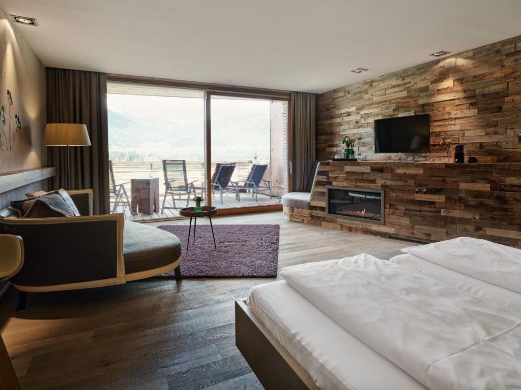 TV a/nebo společenská místnost v ubytování MOHR life resort