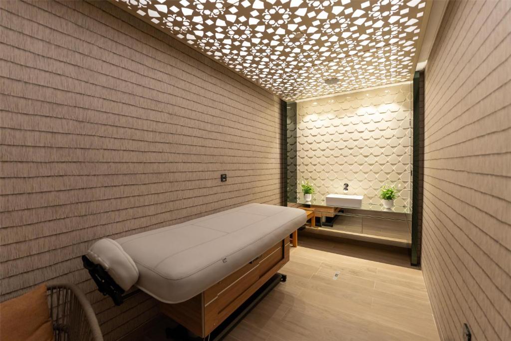 Tumbi Hotel Dubai The Palm,Tapestry Collection Hilton - Resim 34