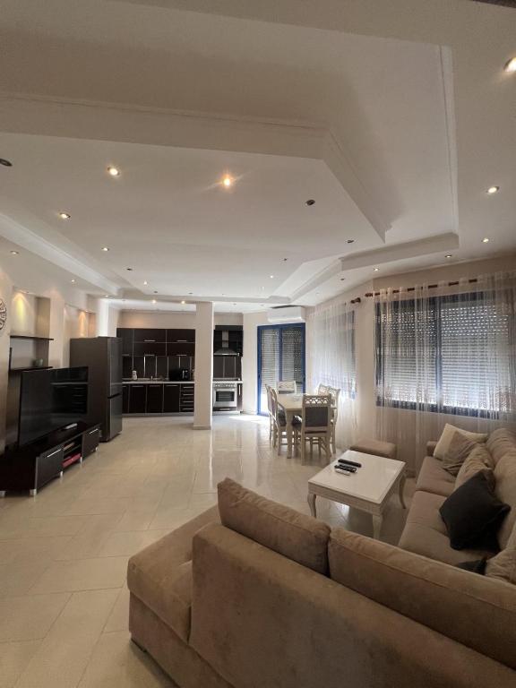 Prostor za sedenje u objektu 3 Bedrooms Penthouse Golem