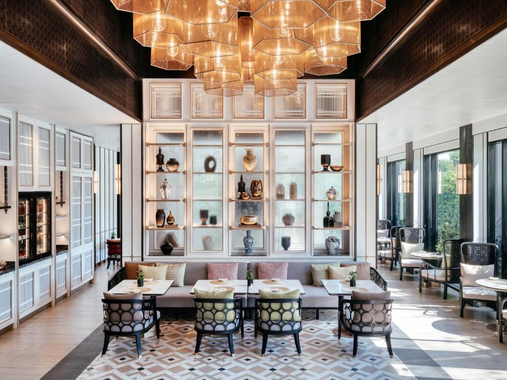 Posezení v ubytování InterContinental Chiang Mai The Mae Ping