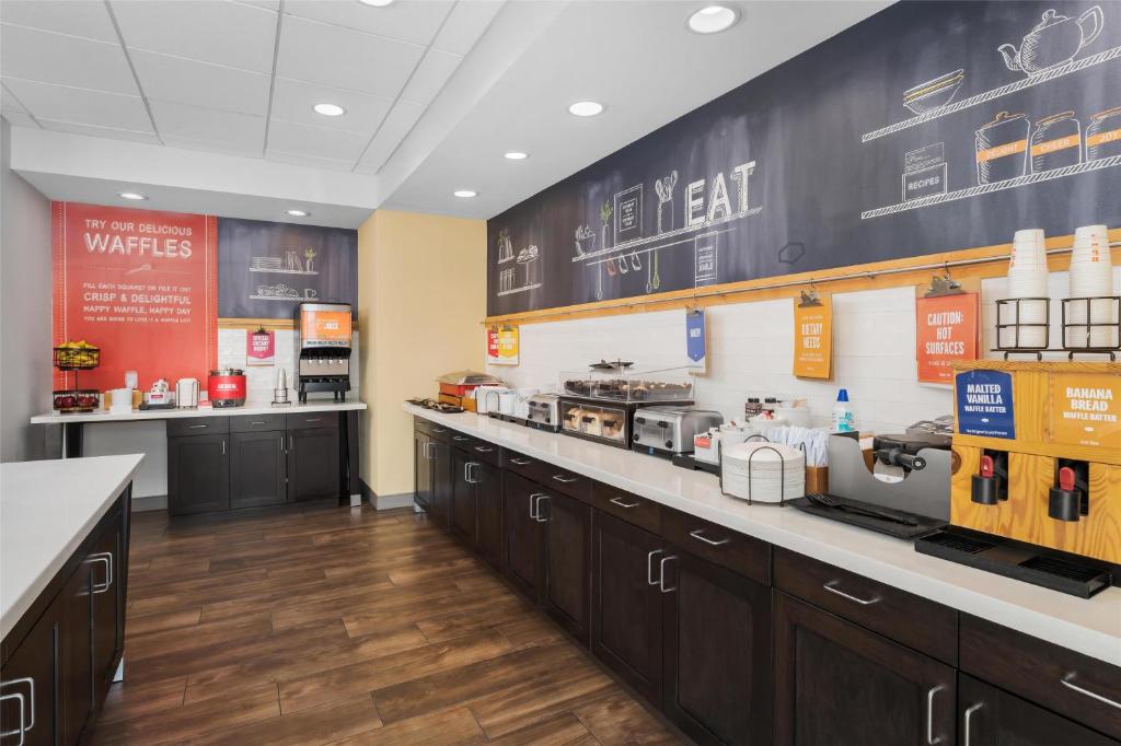 Hampton Inn-Pawtucket, RI photo