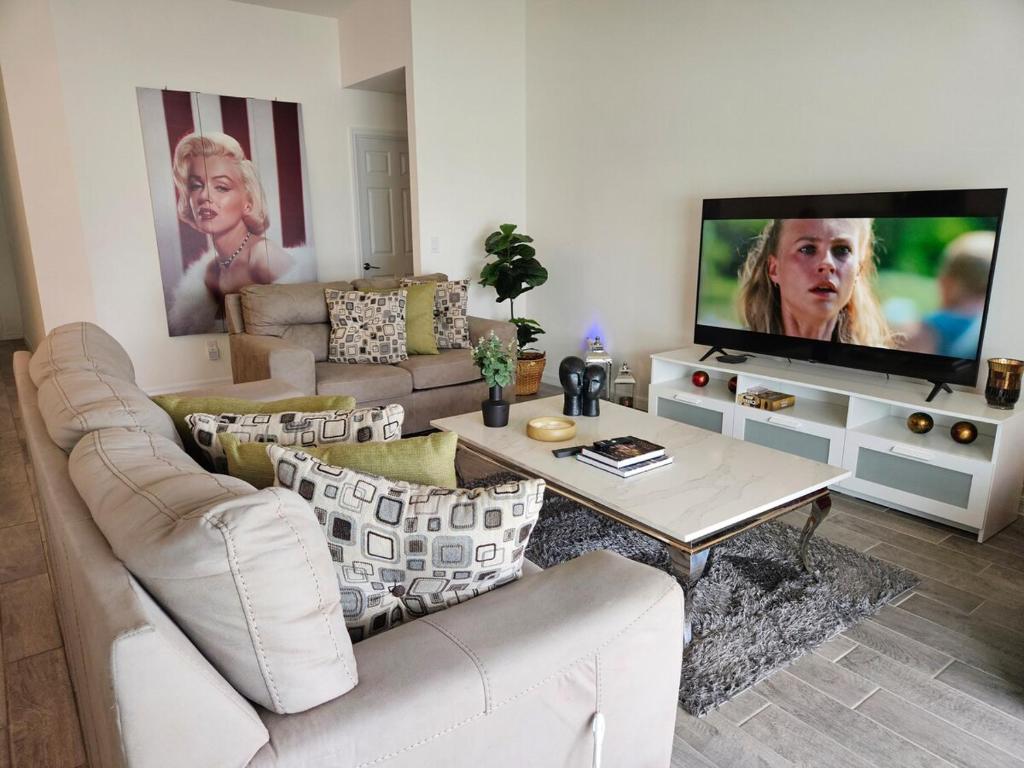 Μια τηλεόραση ή/και κέντρο ψυχαγωγίας στο Villa Paz