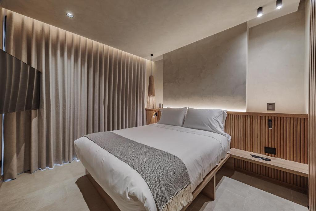 Postel nebo postele na pokoji v ubytování Kuuna Luxury Stays by Wynwood House