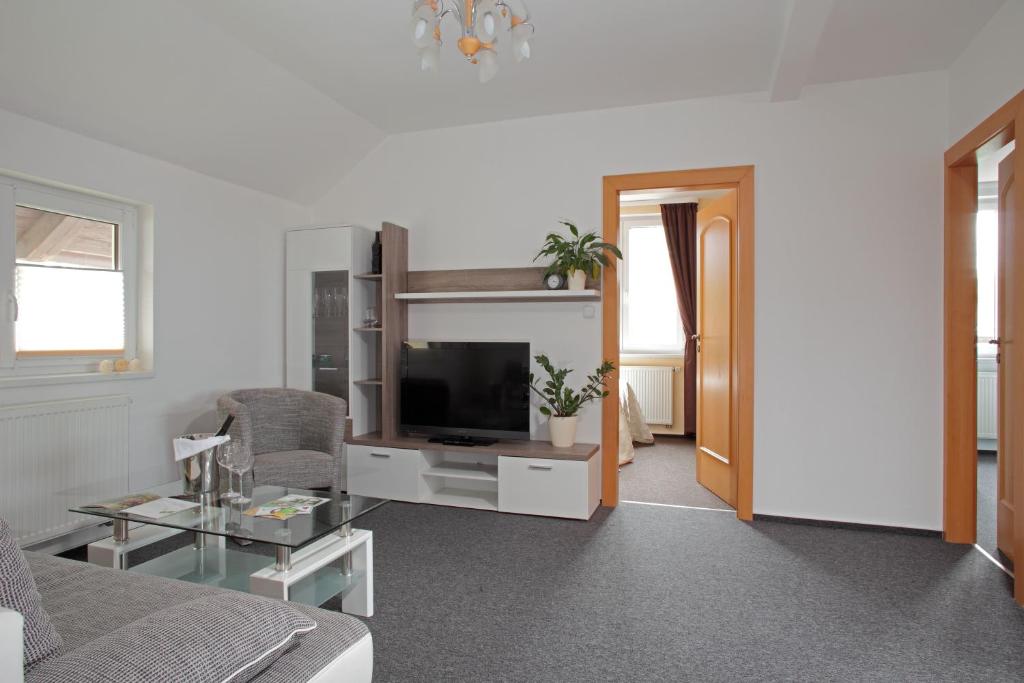 Wine Pension Prague - 11