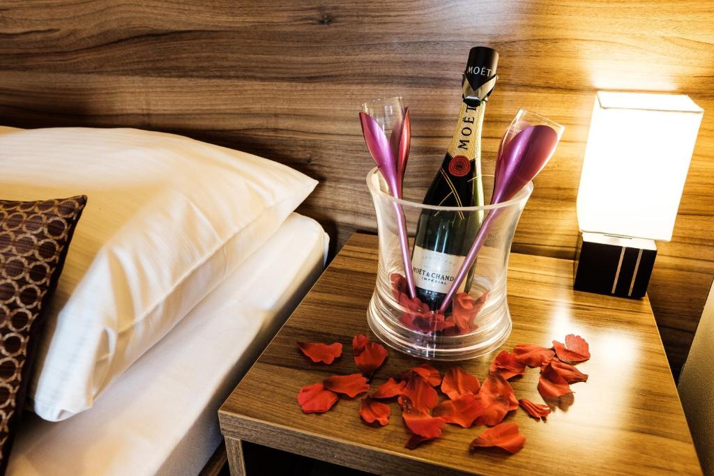 Nápoje v ubytování Hotel Comfort with free Wellness and Fitness Centrum