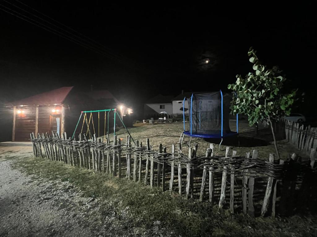 Zahrada ubytování Etno selo EKO POGLEDI