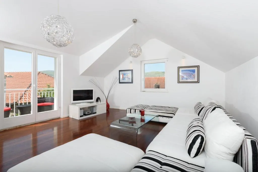 Apartments Gea Trogir, Trogir, Croaţia