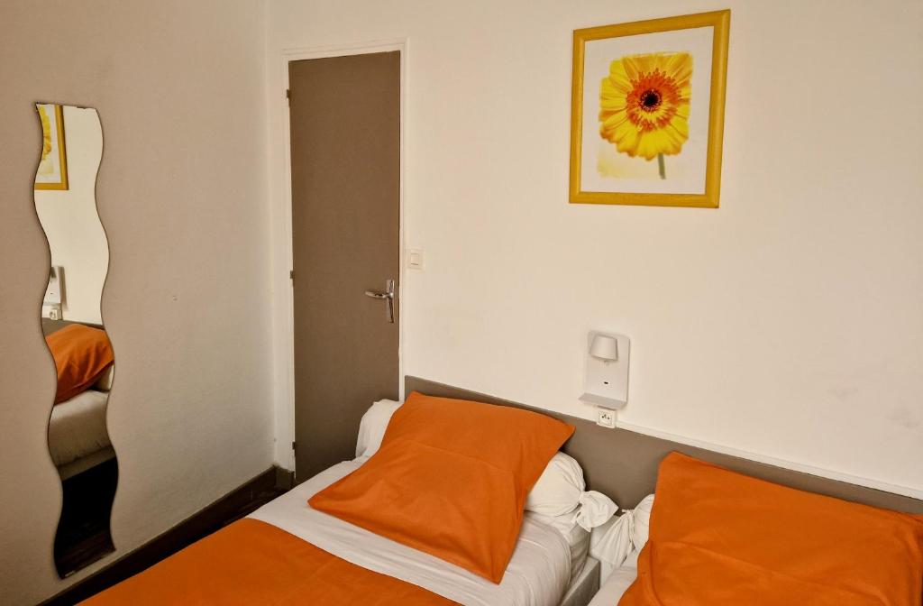Le palais, hôtel - restaurant - Habitación Pequeña Con 2 Camas Individuales