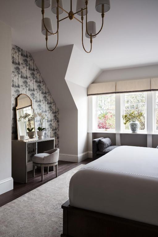 86 State Circle - Luxury Boutique Hotel - Deluxe Kamer Met Kingsize Bed