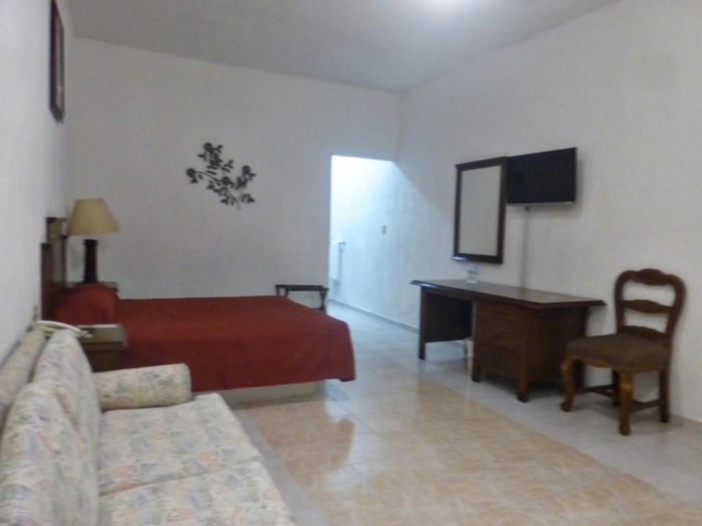 Hotel Bajo el Volcan - Queen Room