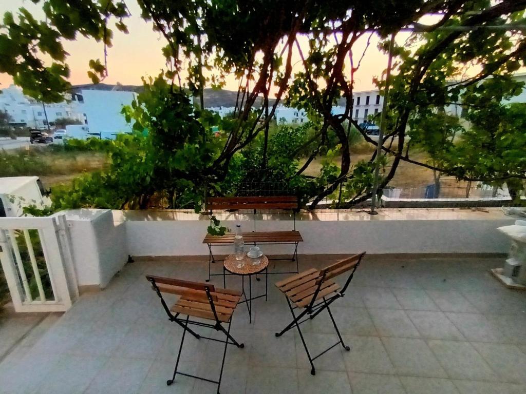 Gallery image of Amazing Experience in Cyclades in Adamas