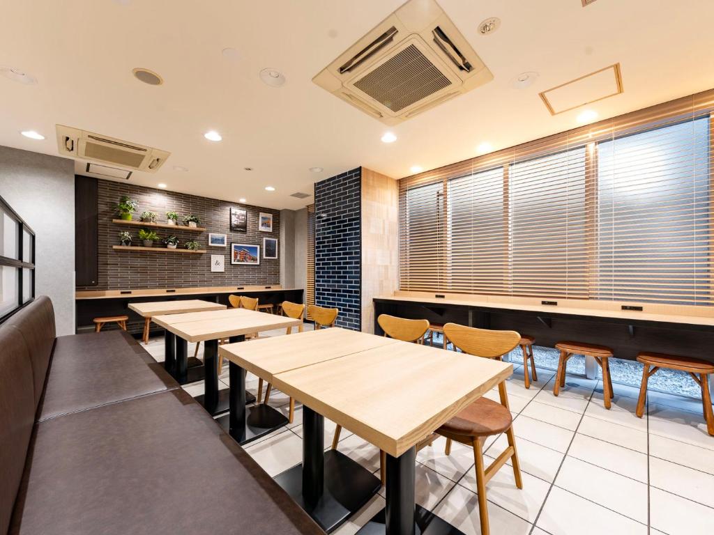 Restaurace v ubytování Super Hotel JR Shin-Osaka Higashiguchi