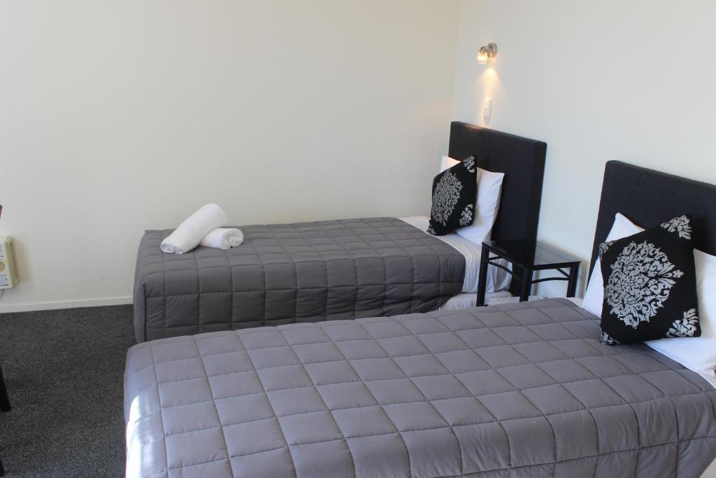 Malones Spa Motel - Resim 19