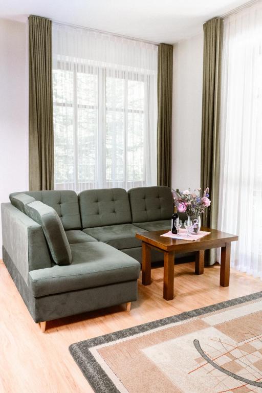 Aparthotel Bellamonte - Resim 14