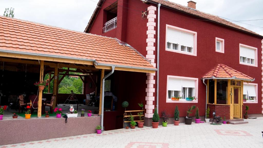 Budova, kde se bed and breakfast nachází