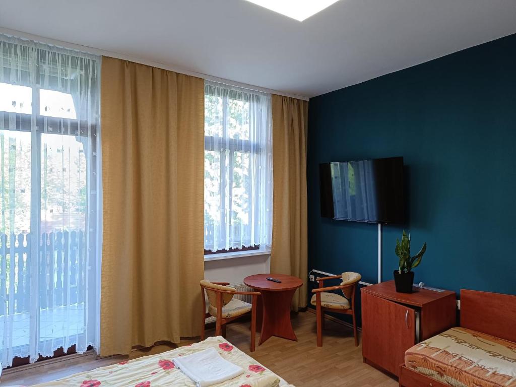 Dom Wczasowy Magnolia - Dreibettzimmer
