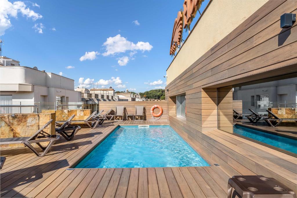 Bazén v ubytování Hotel Metropol nebo v jeho okolí