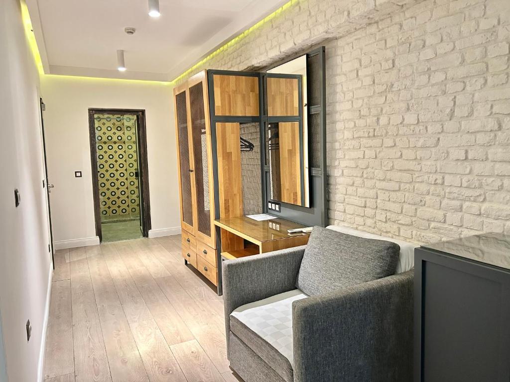 Posezení v ubytování Fitas Oda Hotel