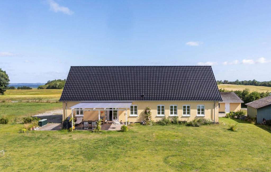 Budova, kde se prázdninový dům nachází