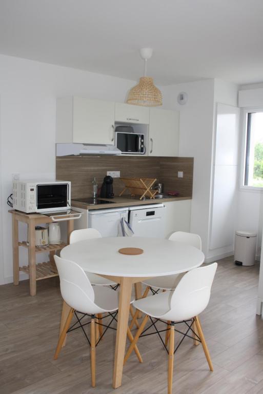 Køkken eller tekøkken på Bella Vista - Appartement 1 chambre